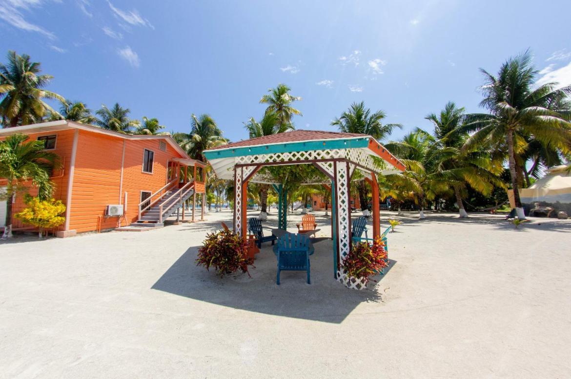 Blue Marlin Beach Resort ダンリガ エクステリア 写真